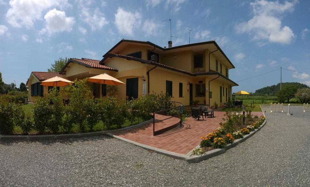 Cecco Di Nara Hotel Massarosa Exterior photo