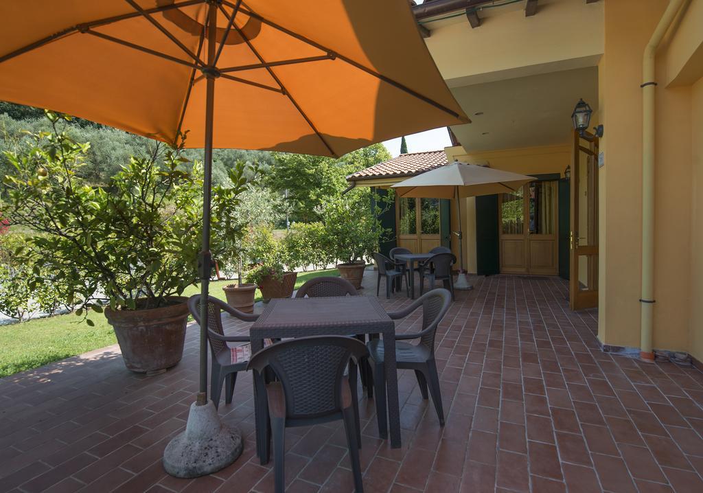 Cecco Di Nara Hotel Massarosa Exterior photo