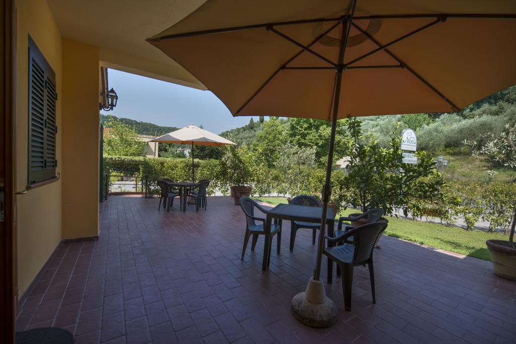Cecco Di Nara Hotel Massarosa Exterior photo